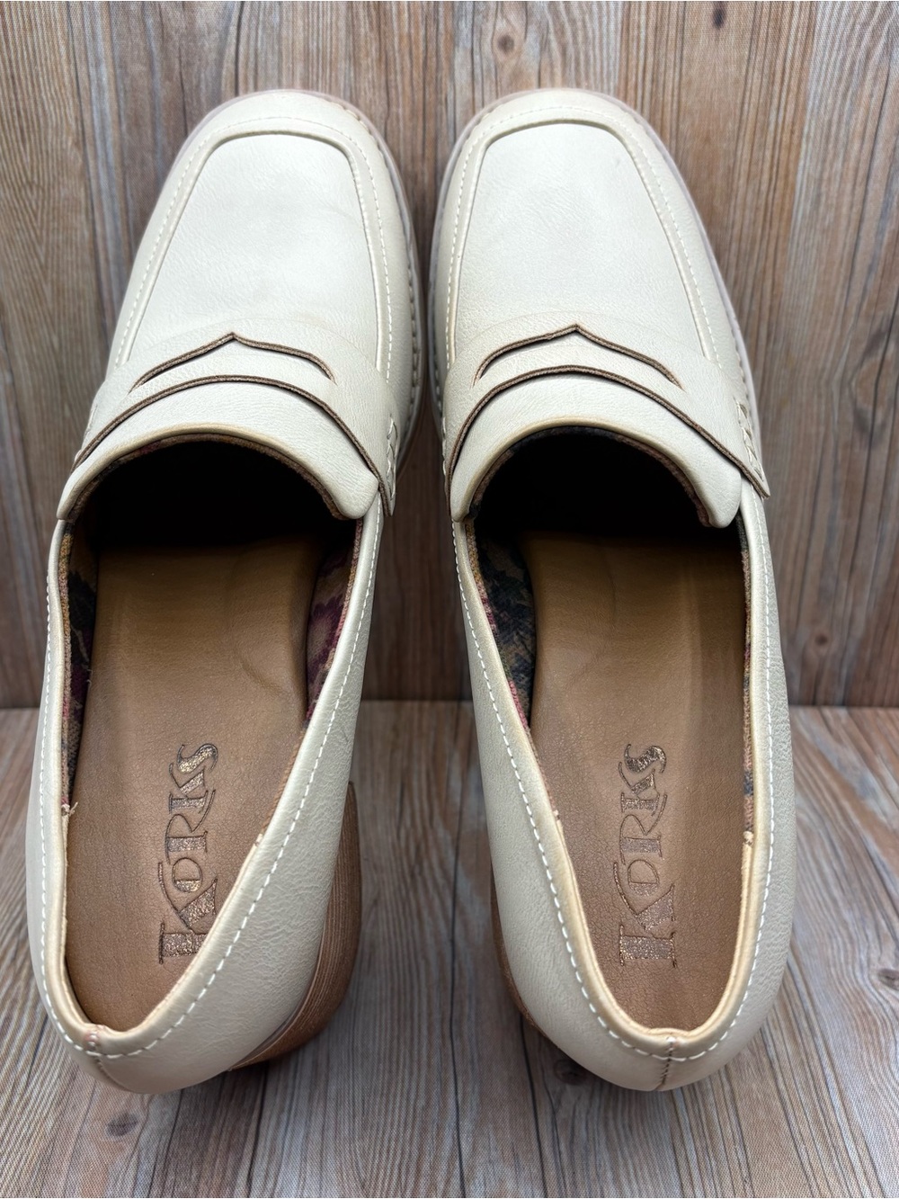 Korks Ease Womens Cream Chunky Heel Loafers Size 9 - Picture 5 of 9